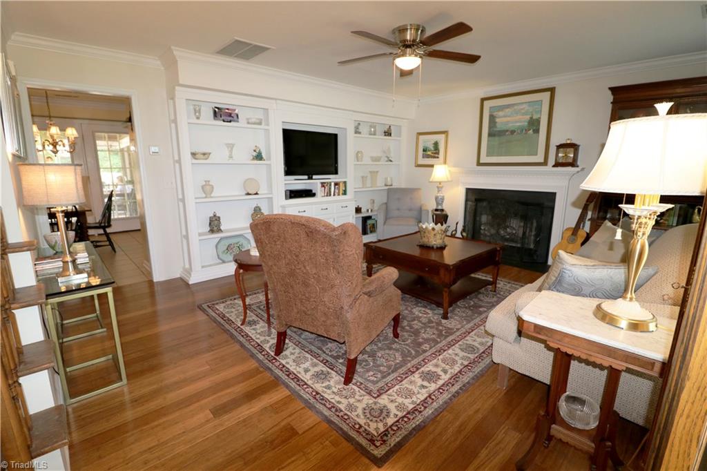 709 Ridgeworth Avenue High Point, NC 27265 - Photo 12 of 29 Gallery Image 12