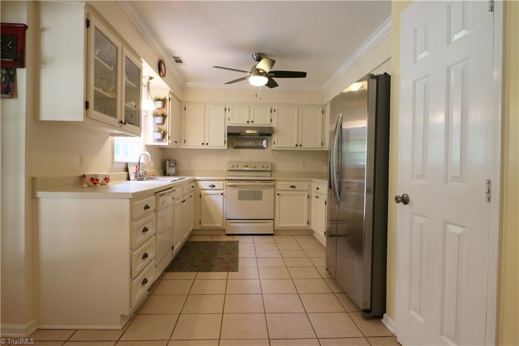 709 Ridgeworth Avenue High Point, NC 27265 - Photo 16 of 29 Gallery Image 16