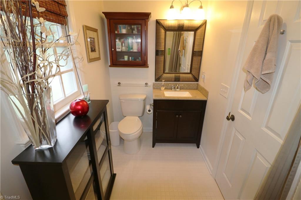 709 Ridgeworth Avenue High Point, NC 27265 - Photo 21 of 29 Gallery Image 21