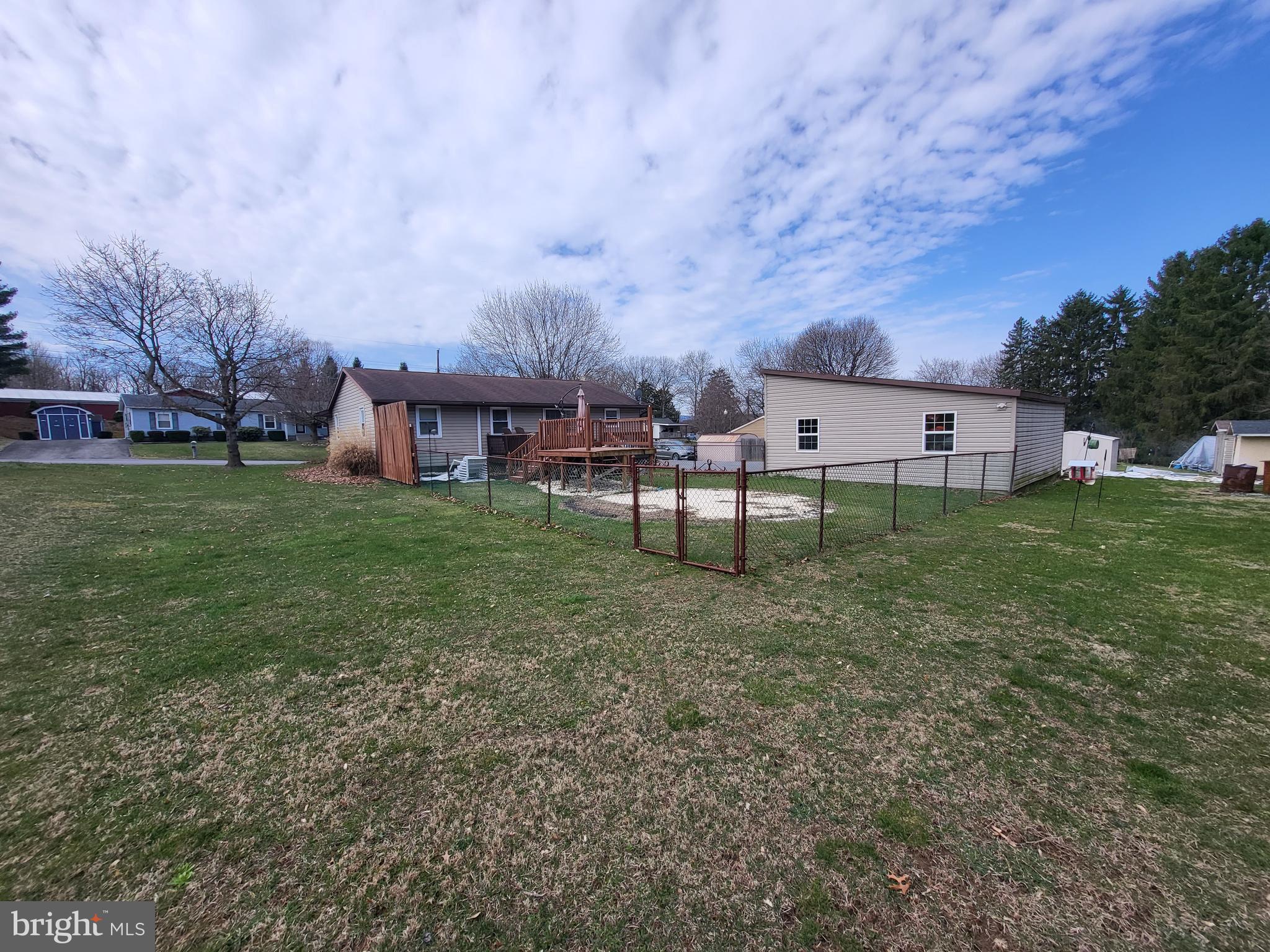 1637 Frank Road Chambersburg, PA 17202 - Photo 23 of 25