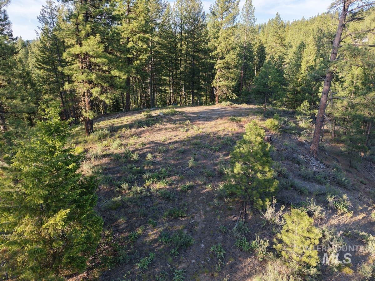 18 Tito Trail Cascade, ID 83611 - Photo 5 of 10