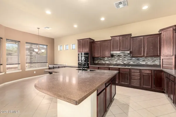 $524,900 | 18322 West Sweet Acacia Drive, Goodyear, AZ 85338