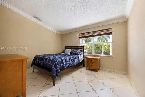 $435,000 | 18863 Northwest 52nd Court, Miami Gardens, FL 33055