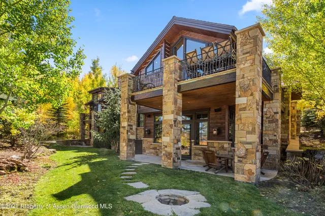 front view of house with a yard