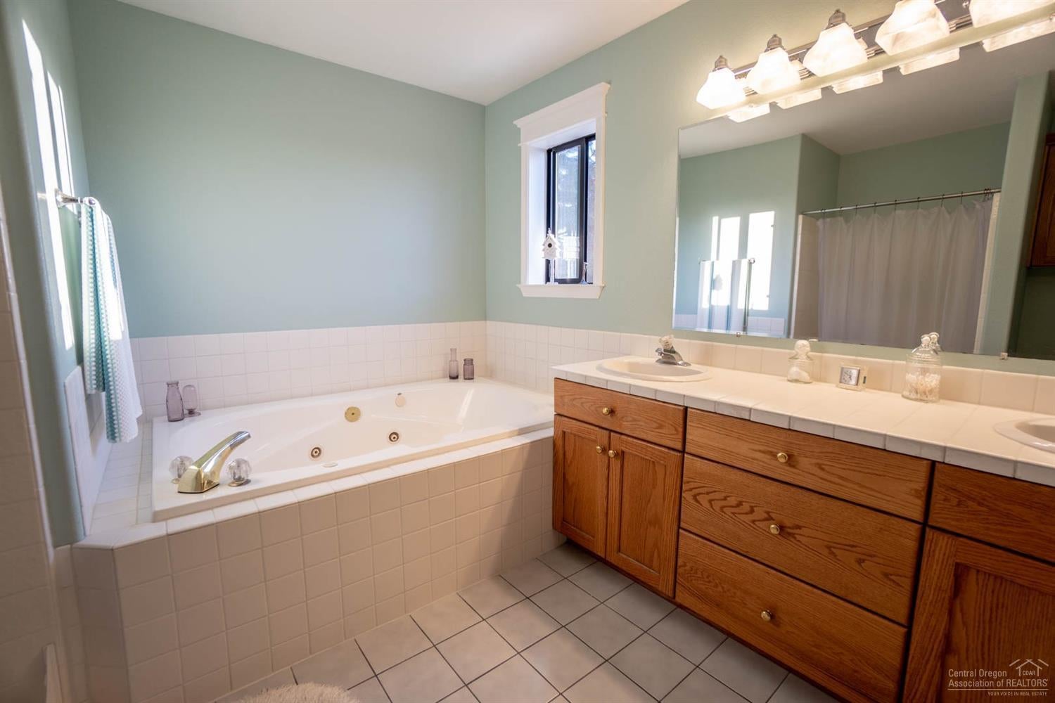 22680 Rickard Road Bend, OR 97702 - Photo 19 of 25 Additional Photo