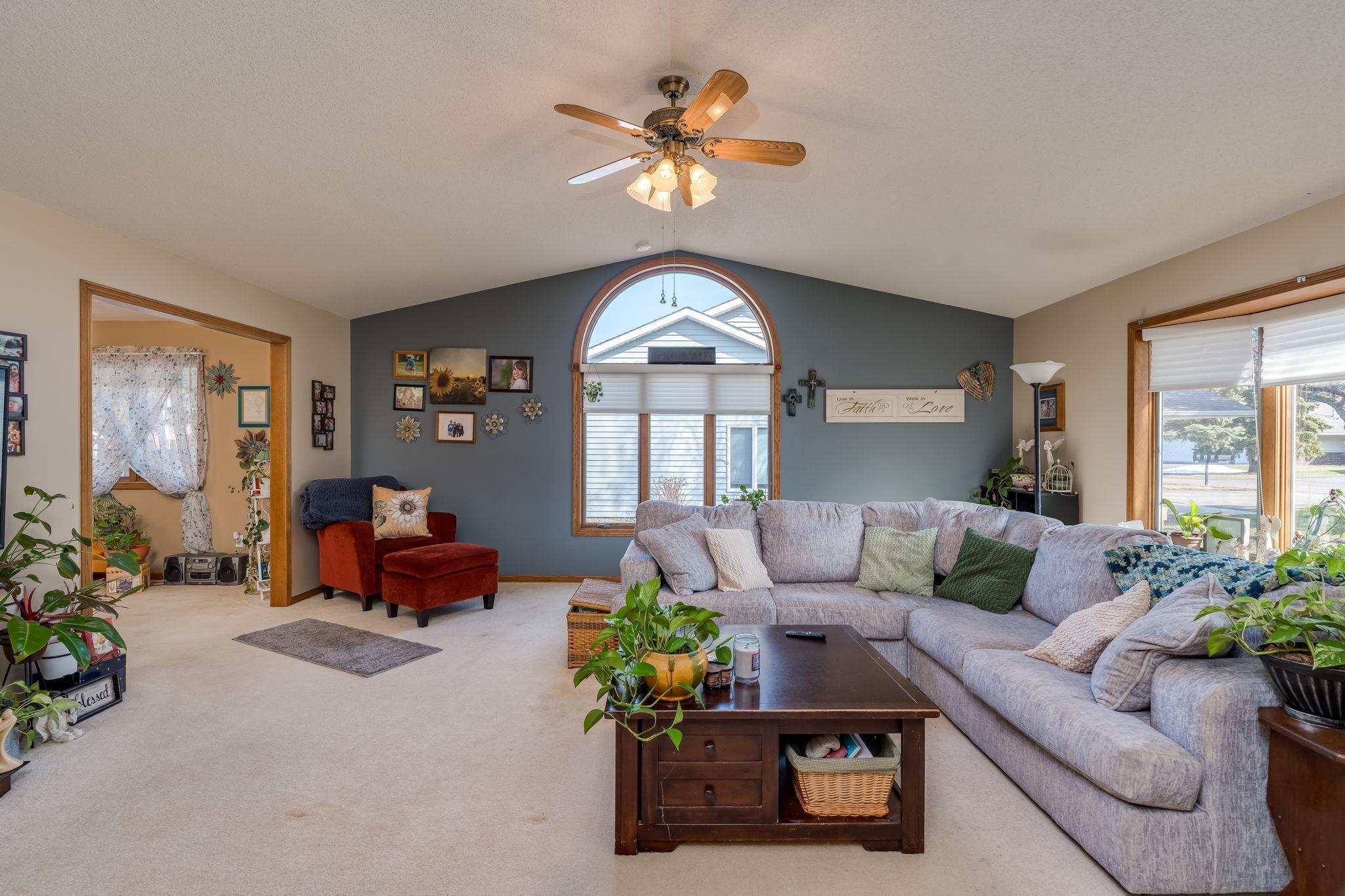 2338 Hoffman Road Mankato, MN 56001 - Photo 3 of 21