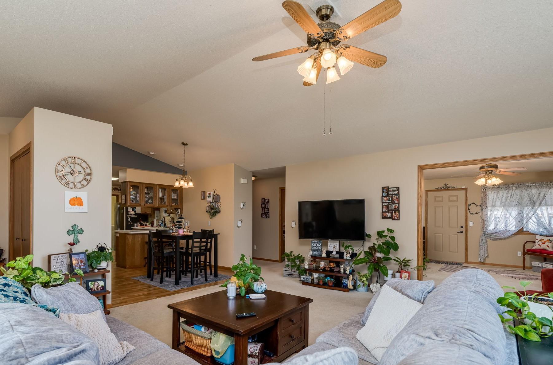 2338 Hoffman Road Mankato, MN 56001 - Photo 7 of 21