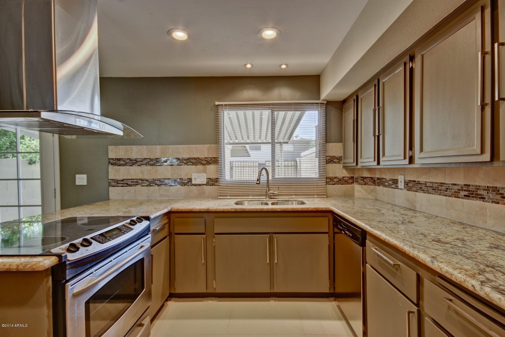 6829 East Osborn Road, Unit D Scottsdale, AZ 85251 - Photo 4 of 26 Osborn - Unit D (36)