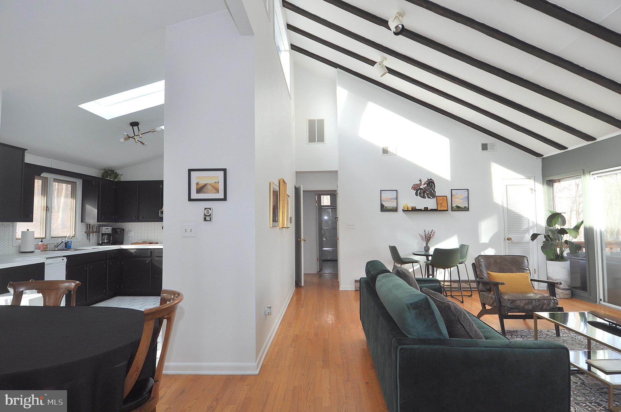 112 Mountainside Road Berkeley Springs, WV 25411 - Photo 12 of 55