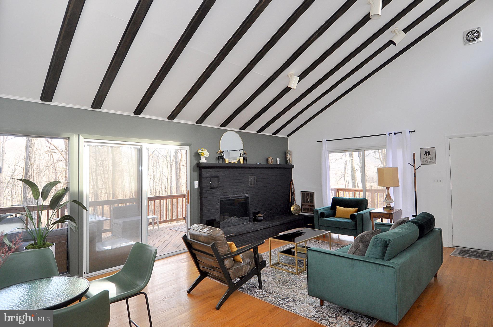 112 Mountainside Road Berkeley Springs, WV 25411 - Photo 23 of 55