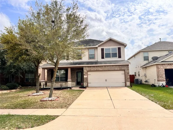 a house view with a outdoor space