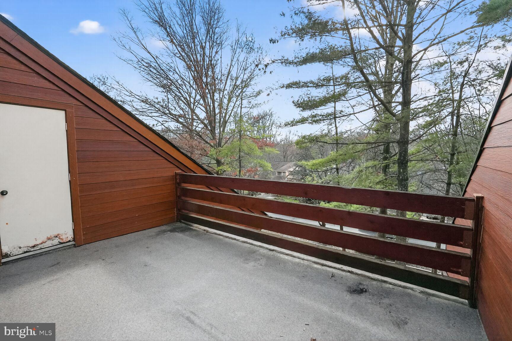 7505 Weather Worn Way, Unit E Columbia, MD 21046 - Photo 27 of 32 a view of outdoor space with seating area