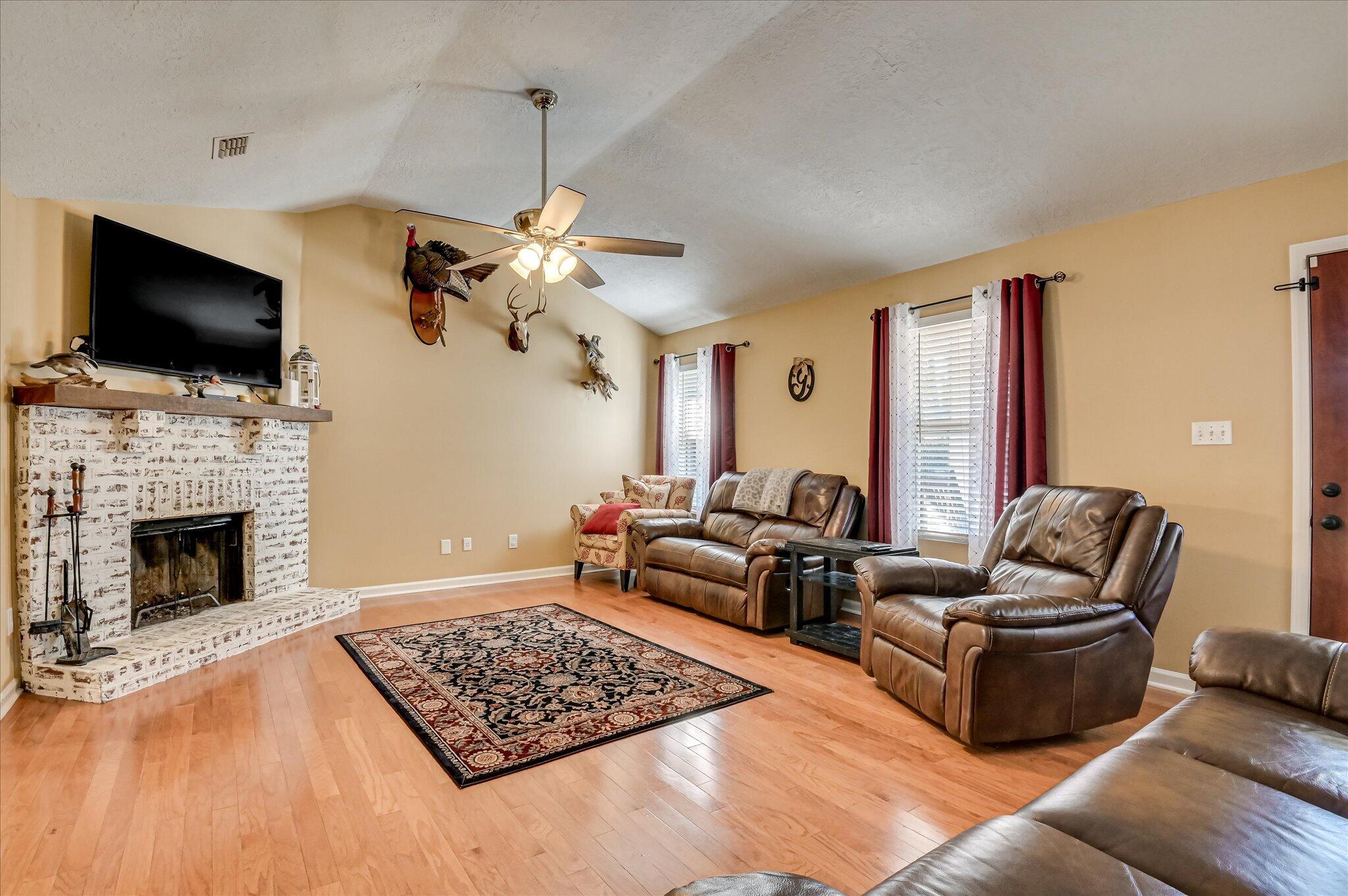 413 Calloway Rd Extension Evans, GA 30809 - Photo 5 of 41 06-106