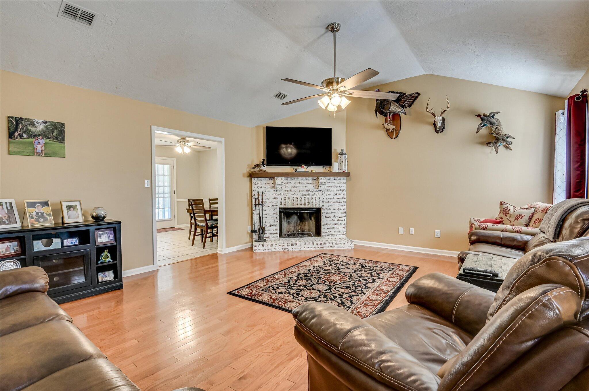 413 Calloway Rd Extension Evans, GA 30809 - Photo 7 of 41 08-108