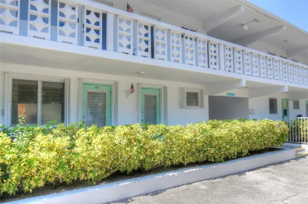 $124,500 | 2161 Northeast 42nd Court, Unit 114, Lighthouse Point, FL 33064