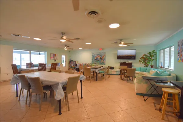 $124,500 | 2161 Northeast 42nd Court, Unit 114, Lighthouse Point, FL 33064