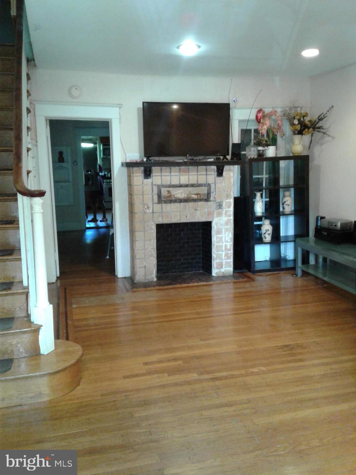 355 Vernon Road Philadelphia, PA 19119 - Photo 1 of 18 Gallery Image 1