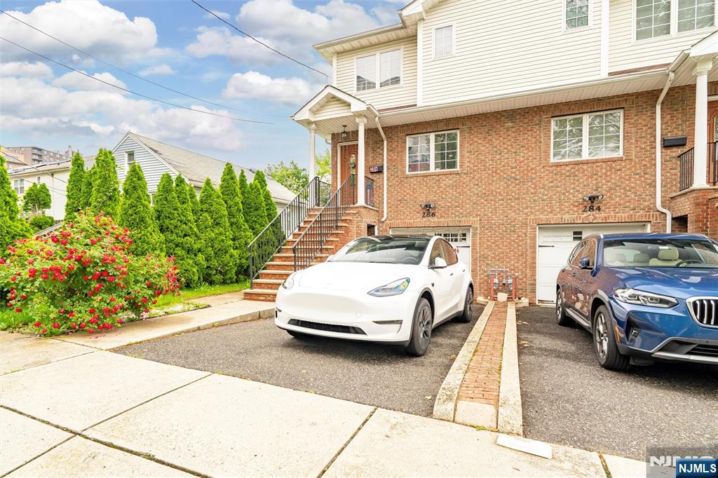 286 James Street Hackensack, NJ 07601 - Photo 2 of 50