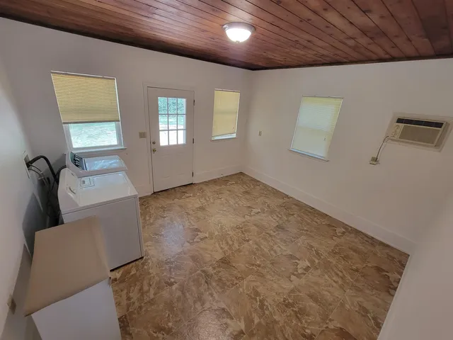 $2,200 | 1526 Highland Drive, Tallahassee, FL 32317