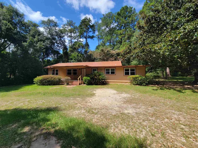 $2,200 | 1526 Highland Drive, Tallahassee, FL 32317