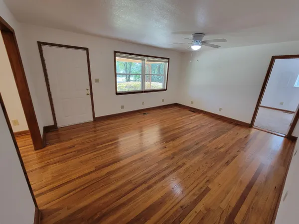 $2,200 | 1526 Highland Drive, Tallahassee, FL 32317