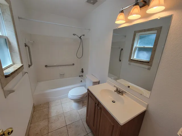 $2,200 | 1526 Highland Drive, Tallahassee, FL 32317