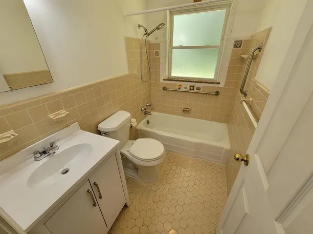 $2,200 | 1526 Highland Drive, Tallahassee, FL 32317