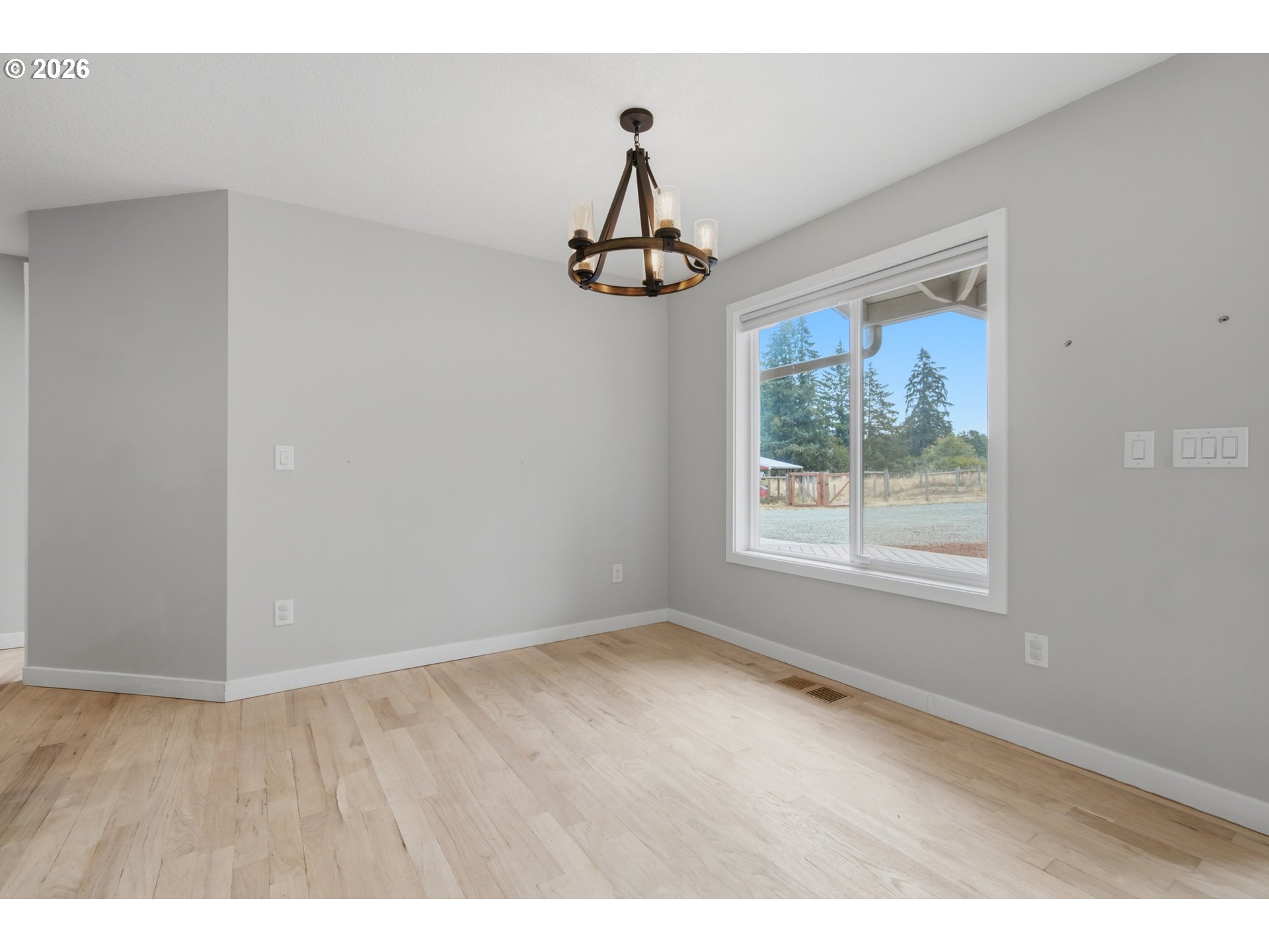 20999 South Jubb Road Estacada, OR 97023 - Photo 27 of 48 Dining Room