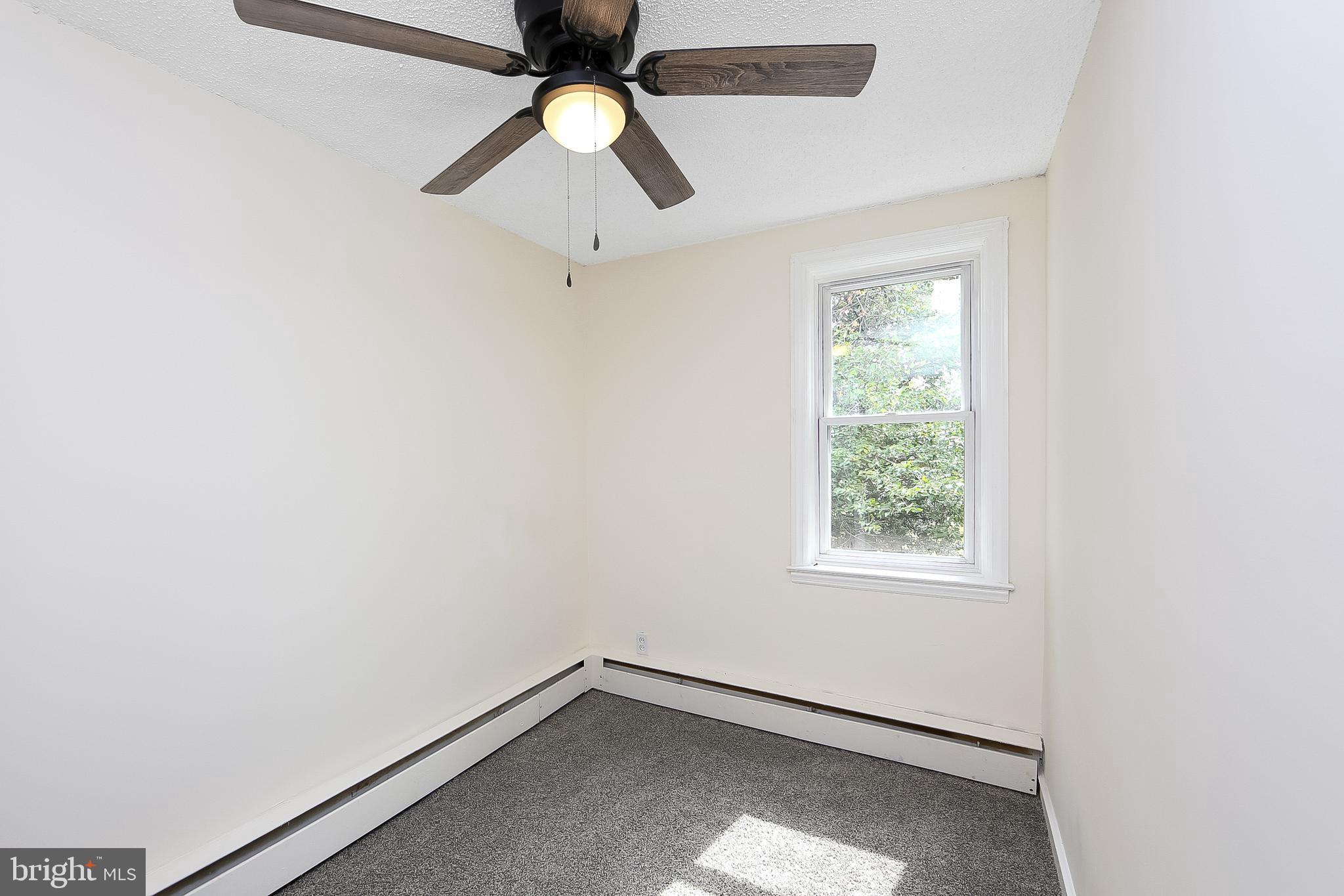 1044 South Merrimac Road Camden, NJ 08104 - Photo 16 of 28 Gallery Image 16