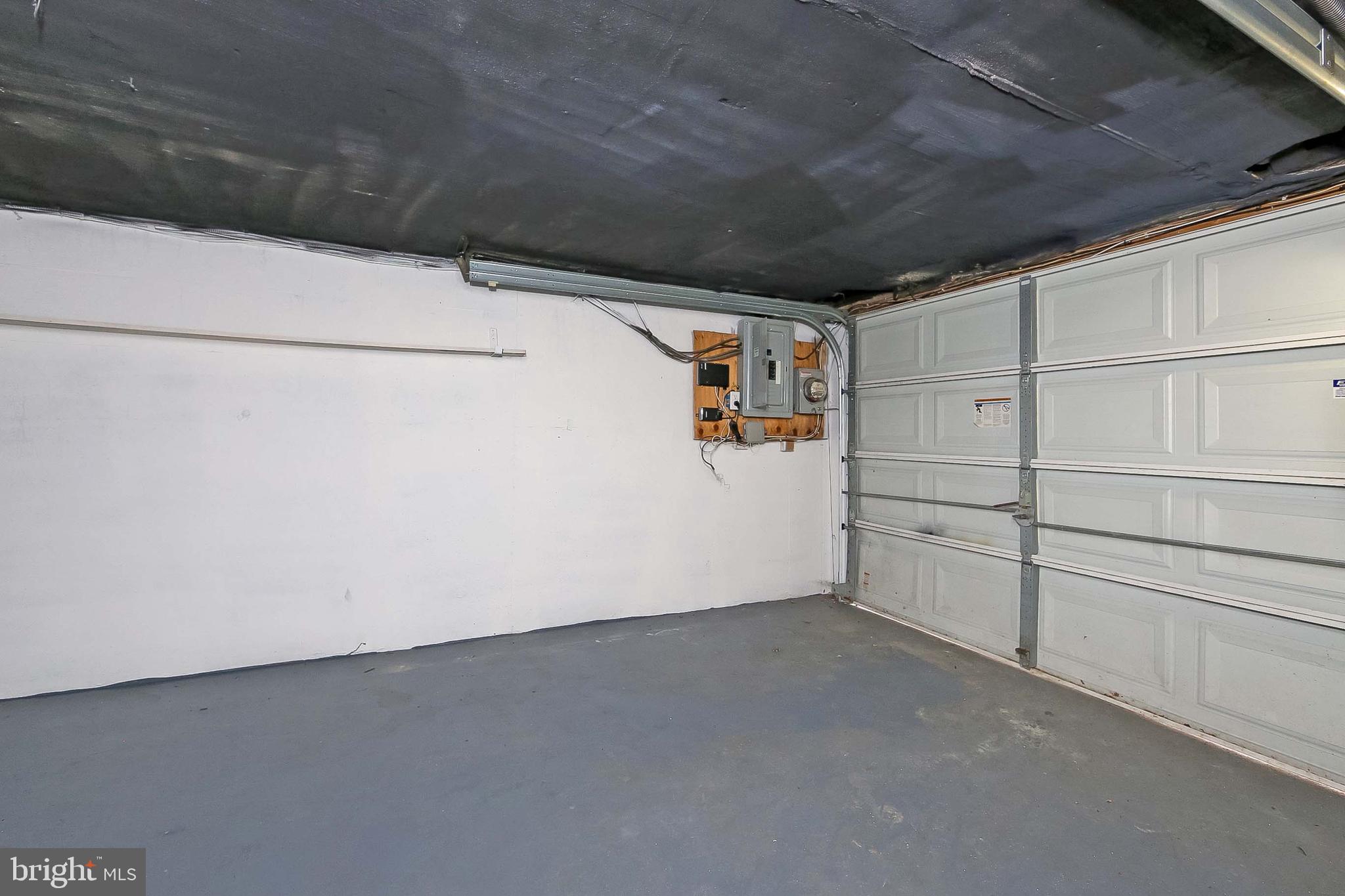 1044 South Merrimac Road Camden, NJ 08104 - Photo 24 of 28 Gallery Image 24