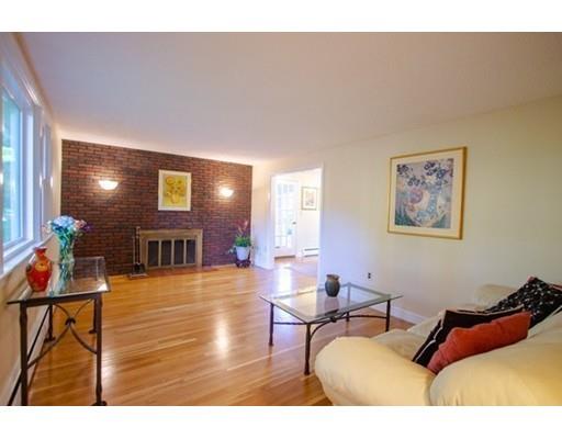 48 Lorraine Road Westwood, MA 02090 - Photo 10 of 26 Gallery Image 10