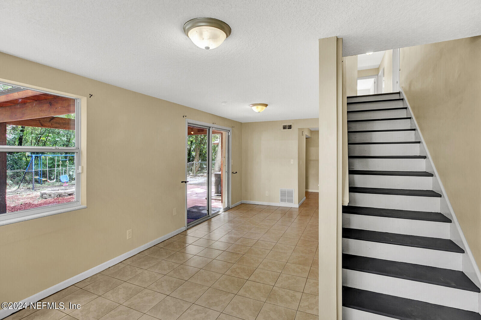 1349 Morgana Road Jacksonville, FL 32211 - Photo 15 of 25 Stairway