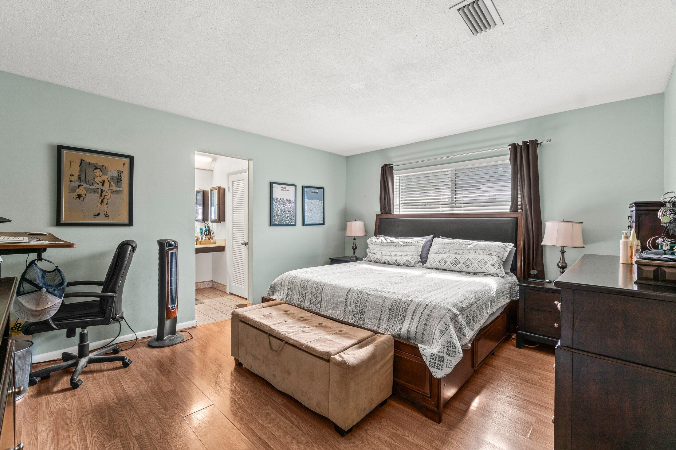 229 Southwest 5th Street Boca Raton, FL 33432 - Photo 14 of 24 Primary 1