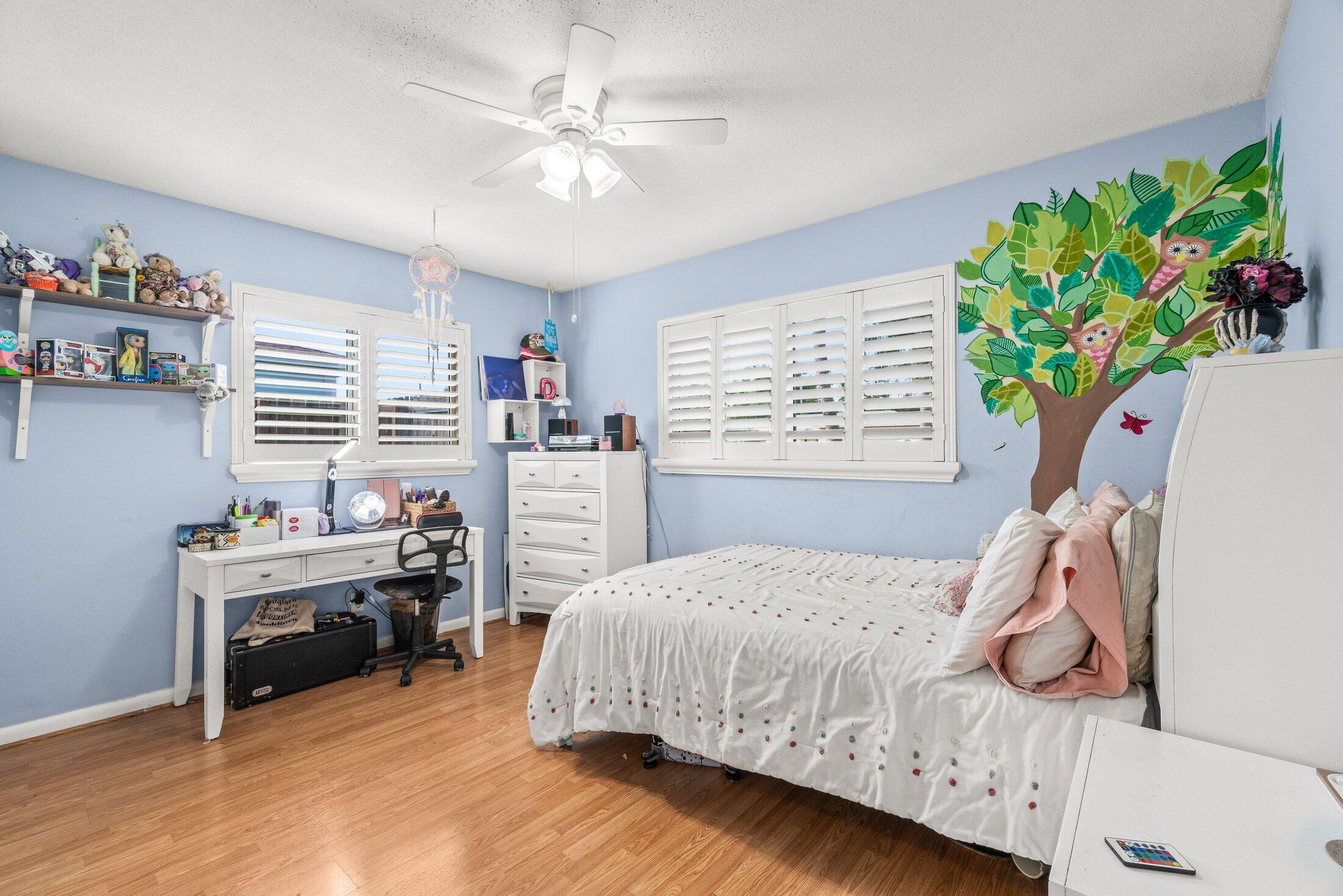 229 Southwest 5th Street Boca Raton, FL 33432 - Photo 19 of 24 Bedroom 3