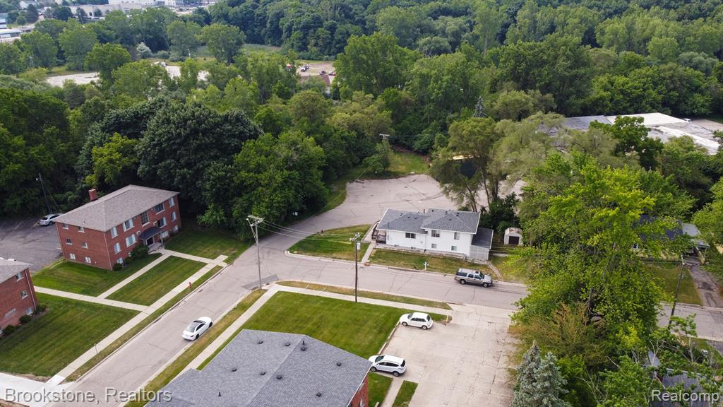 122 Campbell Street Rochester, MI 48307 - Photo 7 of 32