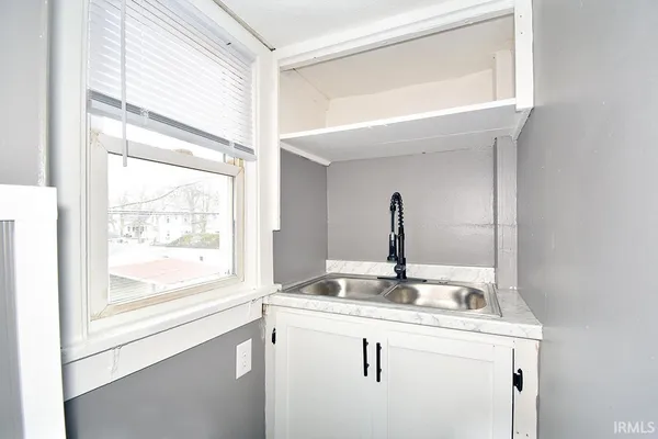 $274,900 | 308 East Madison Street, Goshen, IN 46526