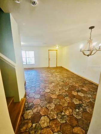 $1,899 | 7703 North Branch Avenue, Tampa, FL 33604