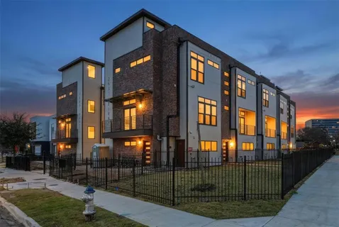 $629,000 | 2631 Kirby Street, Unit 102, Dallas, TX 75204