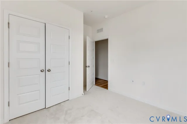 $368,000 | 5304 Twisting Vine Lane, Unit 102, Glen Allen, VA 23059