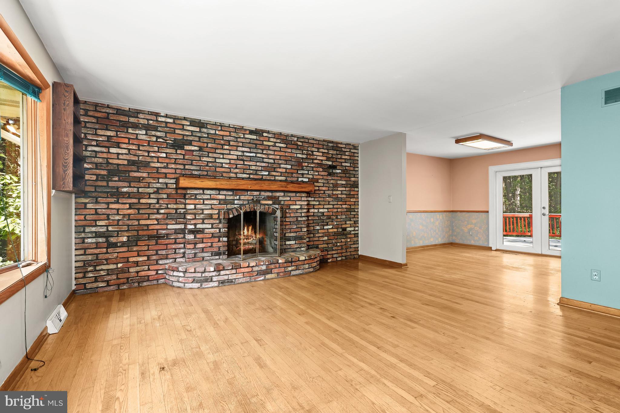 4000 Roop Road New Windsor, MD 21776 - Photo 9 of 49 Living Room | Fireplace