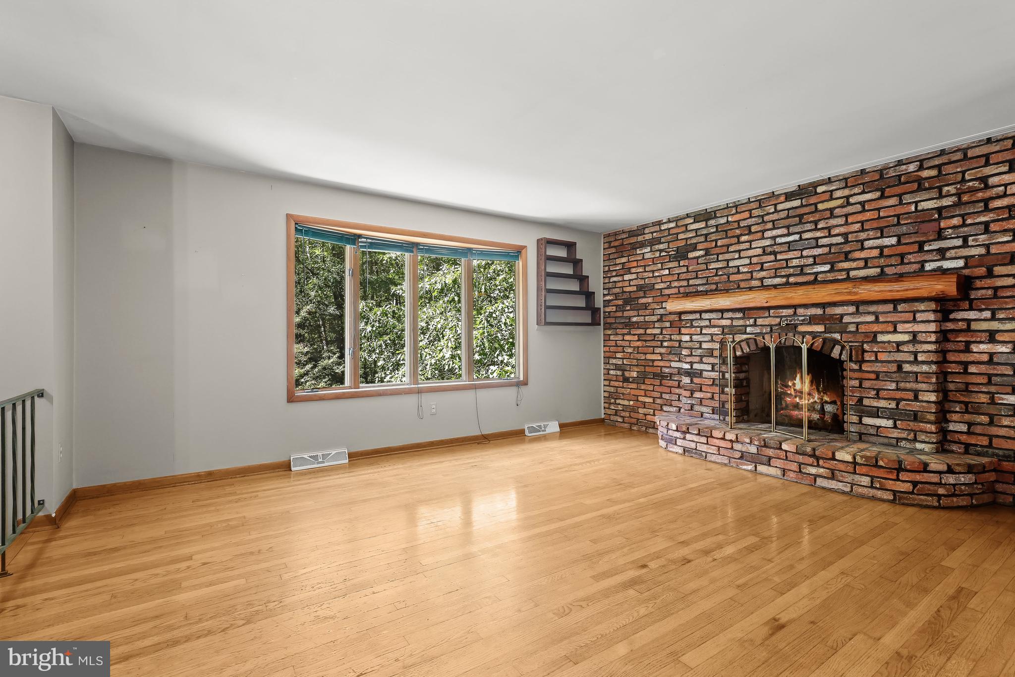 4000 Roop Road New Windsor, MD 21776 - Photo 10 of 49 Living Room | Hardwood Floors