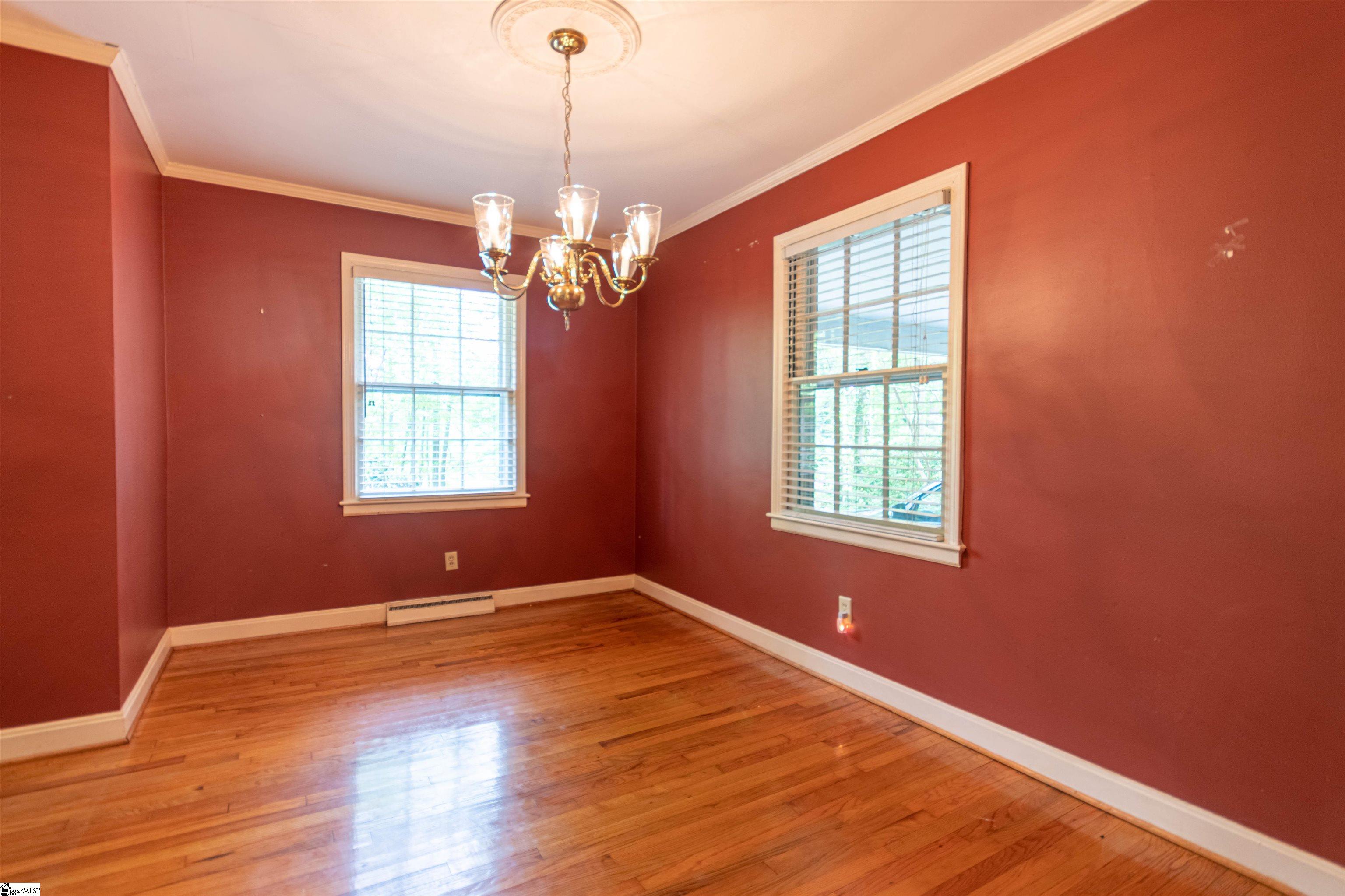 110 Hermitage Road Greenville, SC 29615 - Photo 5 of 25 Gallery Image 5