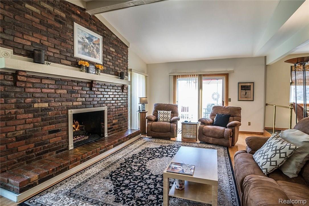 45308 Rector Drive Canton, MI 48188 - Photo 9 of 46 dsc_6731.jpg