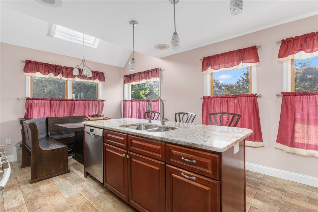 8 Circlewood Drive Coventry, RI 02816 - Photo 15 of 50