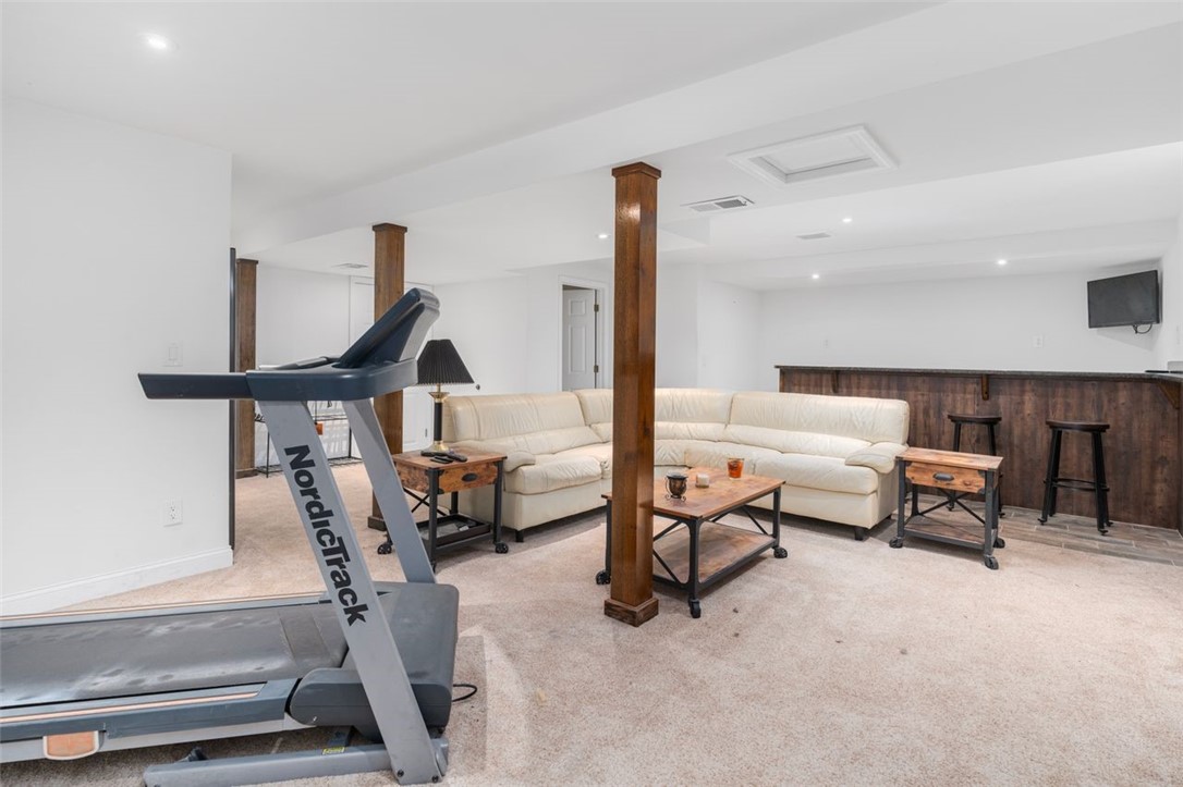 8 Circlewood Drive Coventry, RI 02816 - Photo 36 of 50