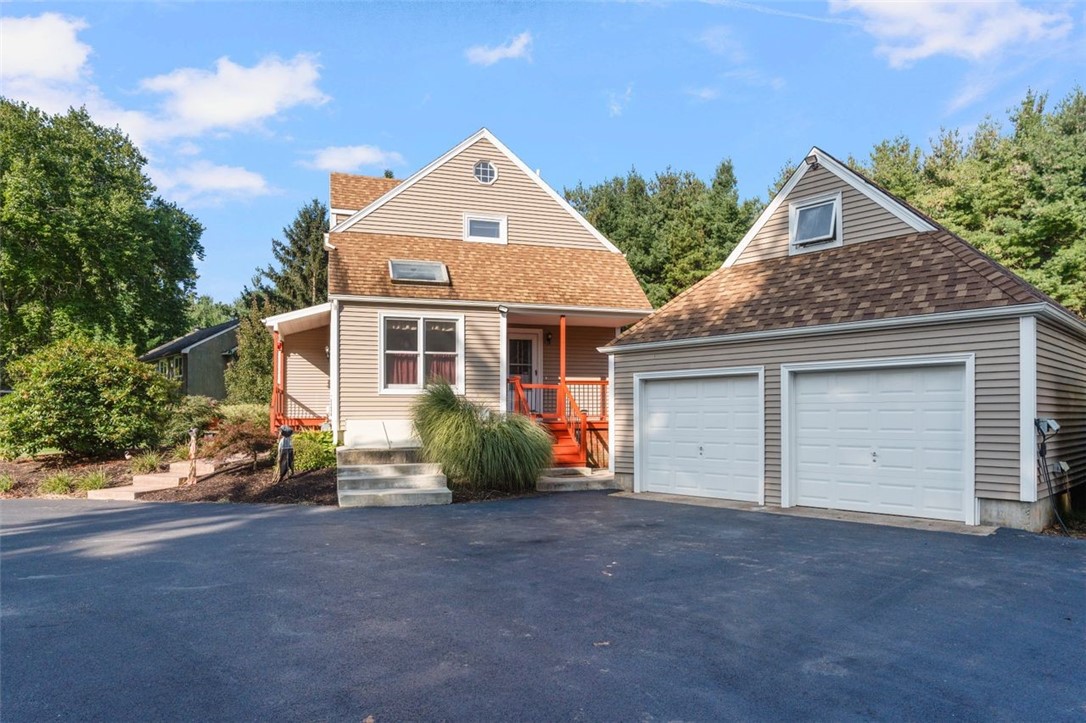 8 Circlewood Drive Coventry, RI 02816 - Photo 7 of 50