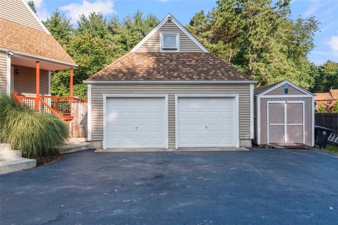 8 Circlewood Drive Coventry, RI 02816 - Photo 8 of 50