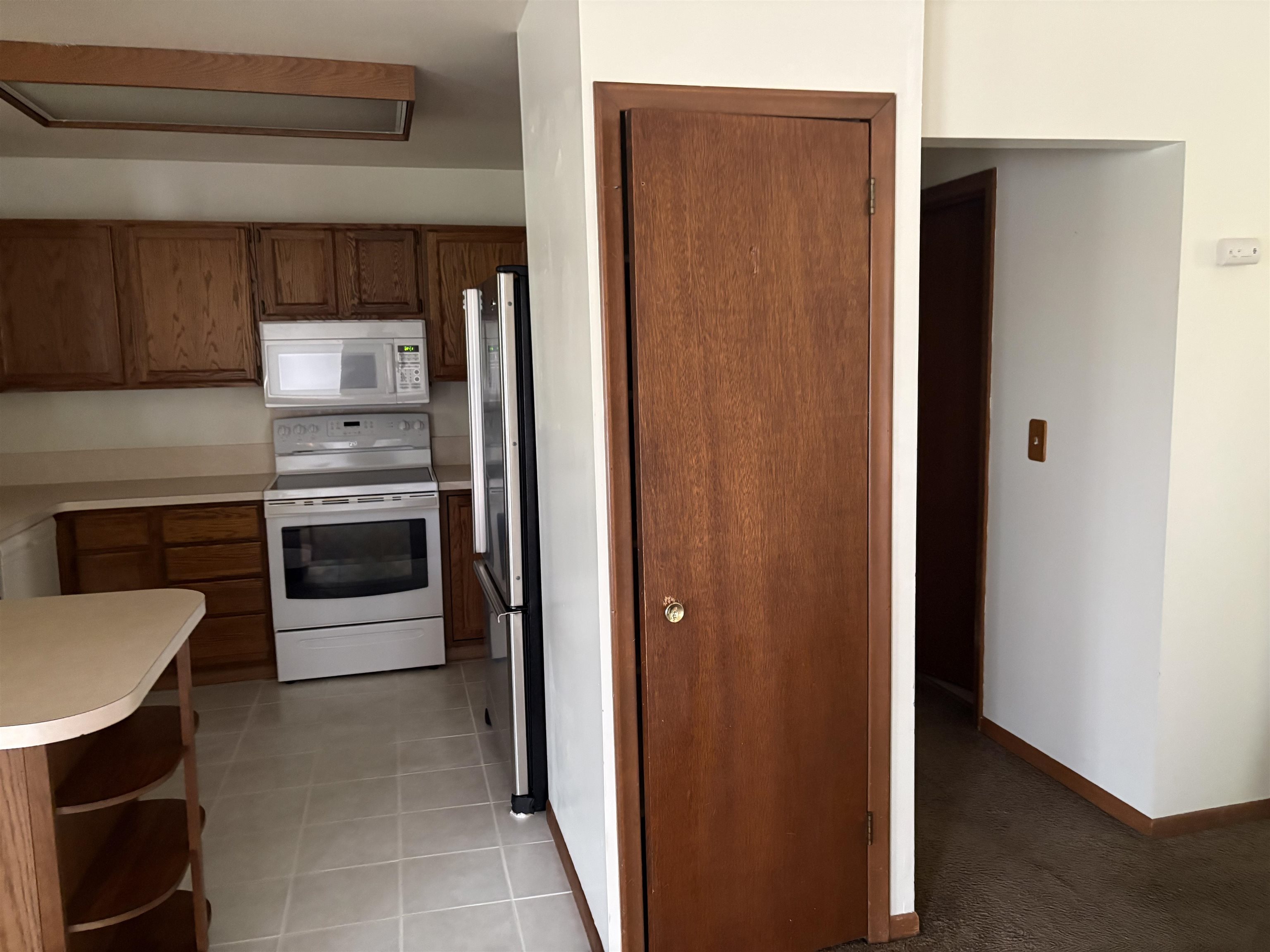 1390 Flushing Road Flushing, MI 48433 - Photo 5 of 33