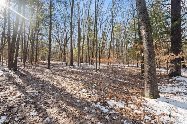 $295,000 | 3125 River Bend Trail, Fennville, MI 49408