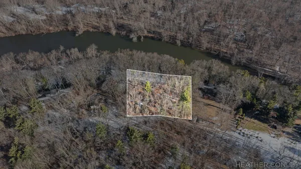 $295,000 | 3125 River Bend Trail, Fennville, MI 49408